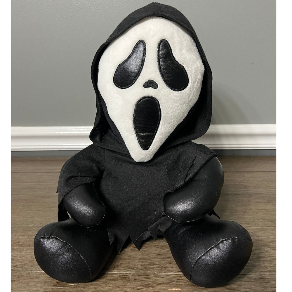 Ghost Face Plush Stuffed Animal Toy‎ Horror Movie Halloween Decoration